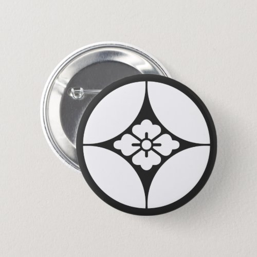 [Family Crests] Shippo inside Hanabishi Flowers pin button